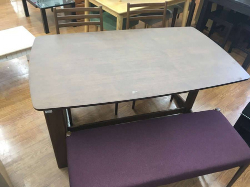 家具のダイニングセット