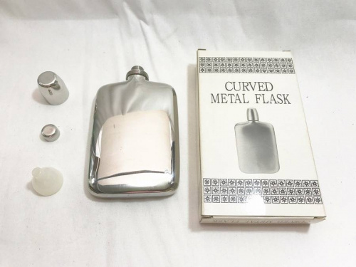 ZIPPOのスキットル