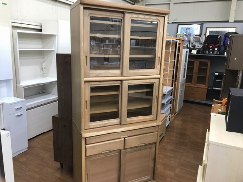 家具のカップボード・食器棚