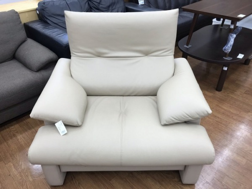 家具のソファ