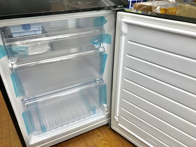 2ドア冷蔵庫のAQUA