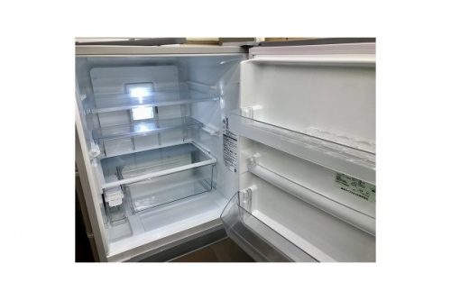 冷蔵庫の3ドア冷蔵庫
