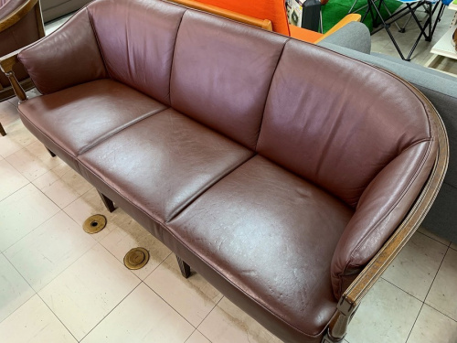 ソファーの3人掛けソファー