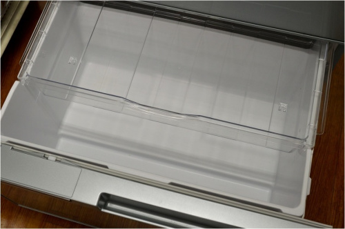 日立の6ドア冷蔵庫