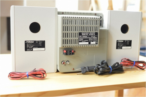 Victor(ビクター)の CD/MDコンポ（CA-UXQ1-W）が買取入荷いたしました
