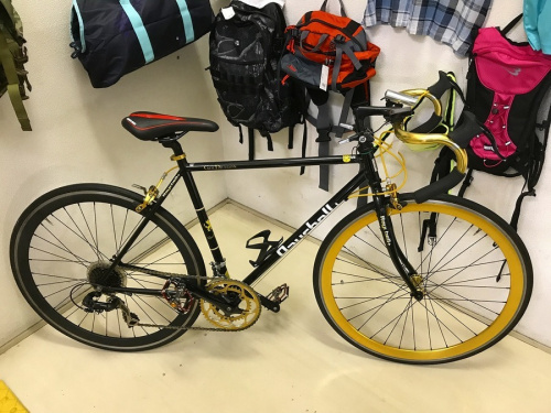 自転車のロードバイク