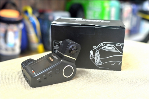 ドライブレコーダーのYAZACO