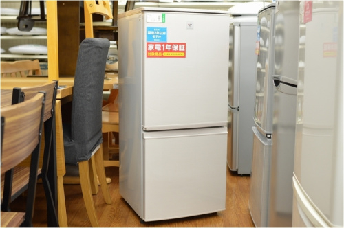 冷蔵庫のSHARP