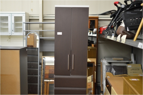 クローゼット収納のワードローブ