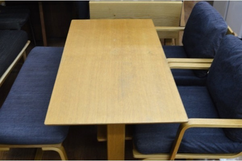 中古のダイニングセット