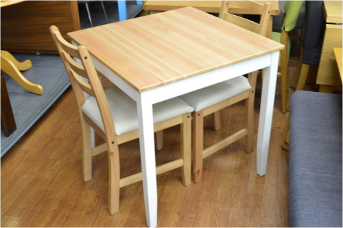 ダイニングのIKEA