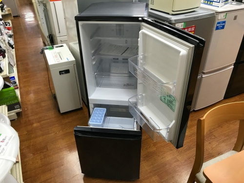 冷蔵庫の2ドア冷蔵庫