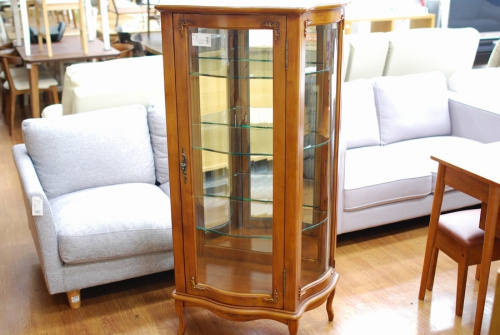 キャビネットのFIORE