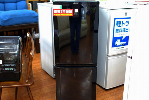 キッチン家電の2ドア冷蔵庫