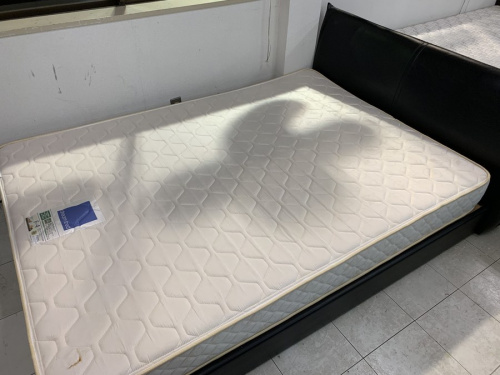 ベッドのdreambed