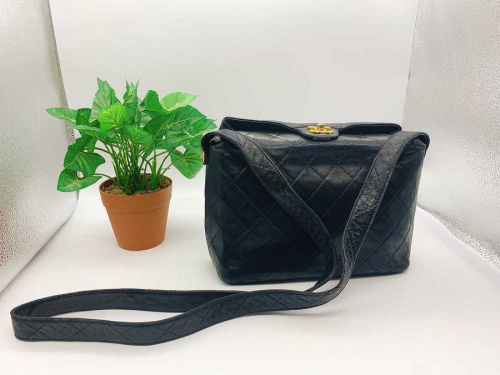 シャネルのCHANEL