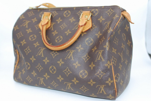 バッグのハンドバッグ