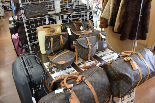 ルイ・ヴィトンのLOUIS VUITTON