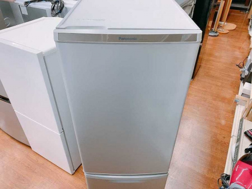 キッチン家電の2ドア冷蔵庫