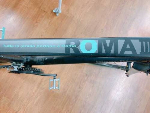 Bianchi ビアンキのROMA3
