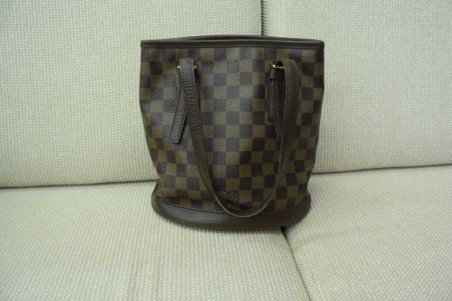 ルイ・ヴィトンのLOUIS VUITTON