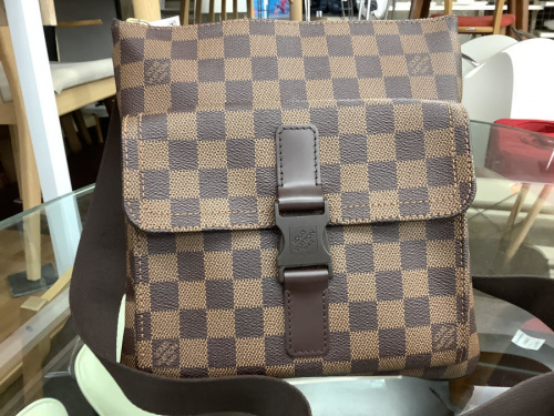 LOUIS VUITTON(ルイヴィトン)のメルヴィール