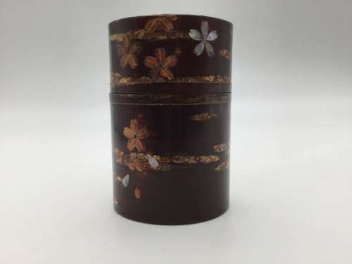桜皮細工の茶筒