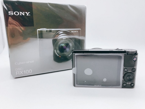DSC-RX100のデジタルカメラ
