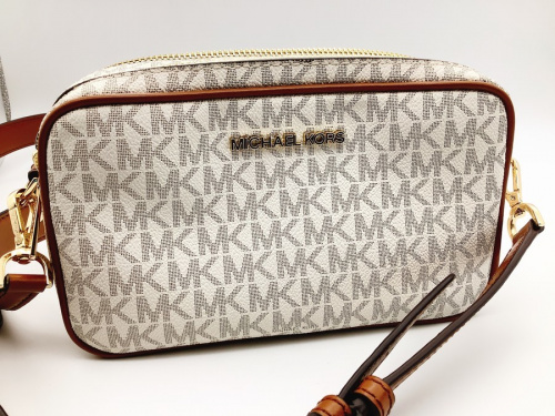 MICHAEL KORS(マイケルコース)のバッグ
