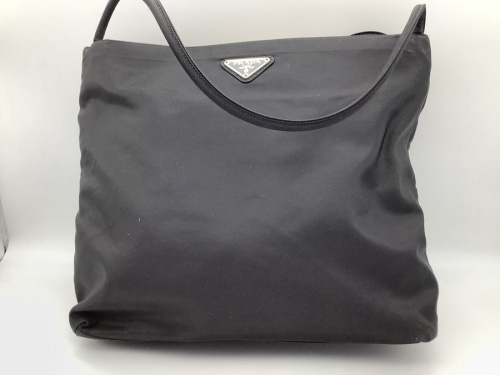 PRADA(プラダ)のトートバッグ