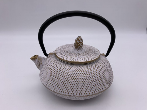 南部鉄器の鉄瓶
