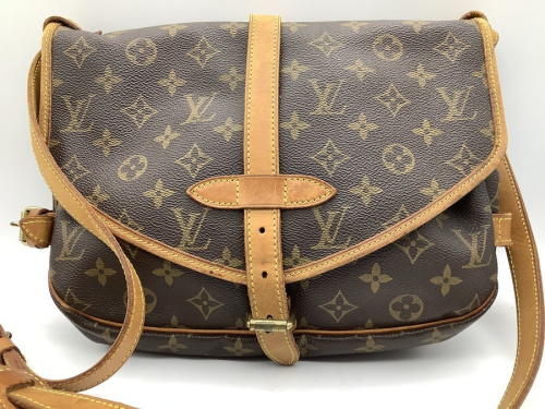 LOUIS VUITTON(ルイヴィトン)のショルダーバッグ