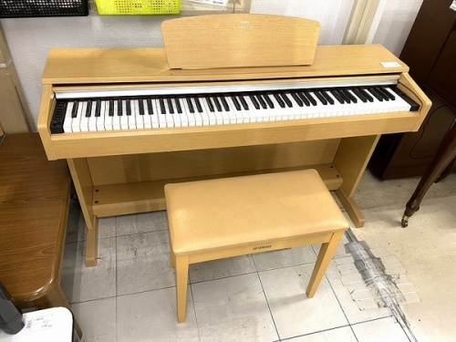 楽器の電子ピアノ