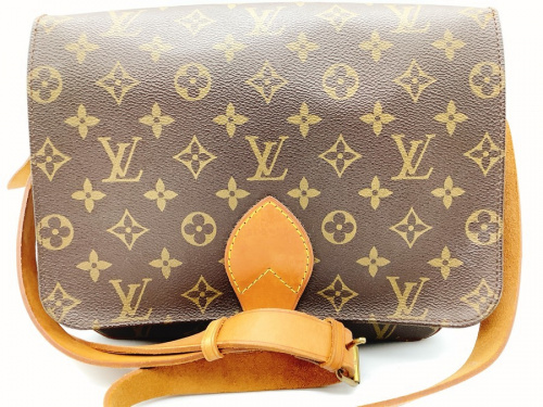 LOUIS VUITTON(ルイヴィトン)のショルダーバッグ
