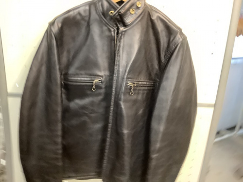 Aero LEATHER(エアロレザー)のライダース