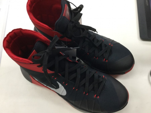 シューズの千葉