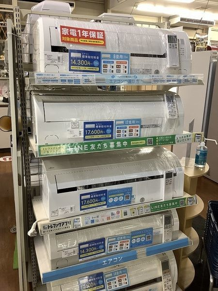壁掛けエアコンの窓枠エアコン
