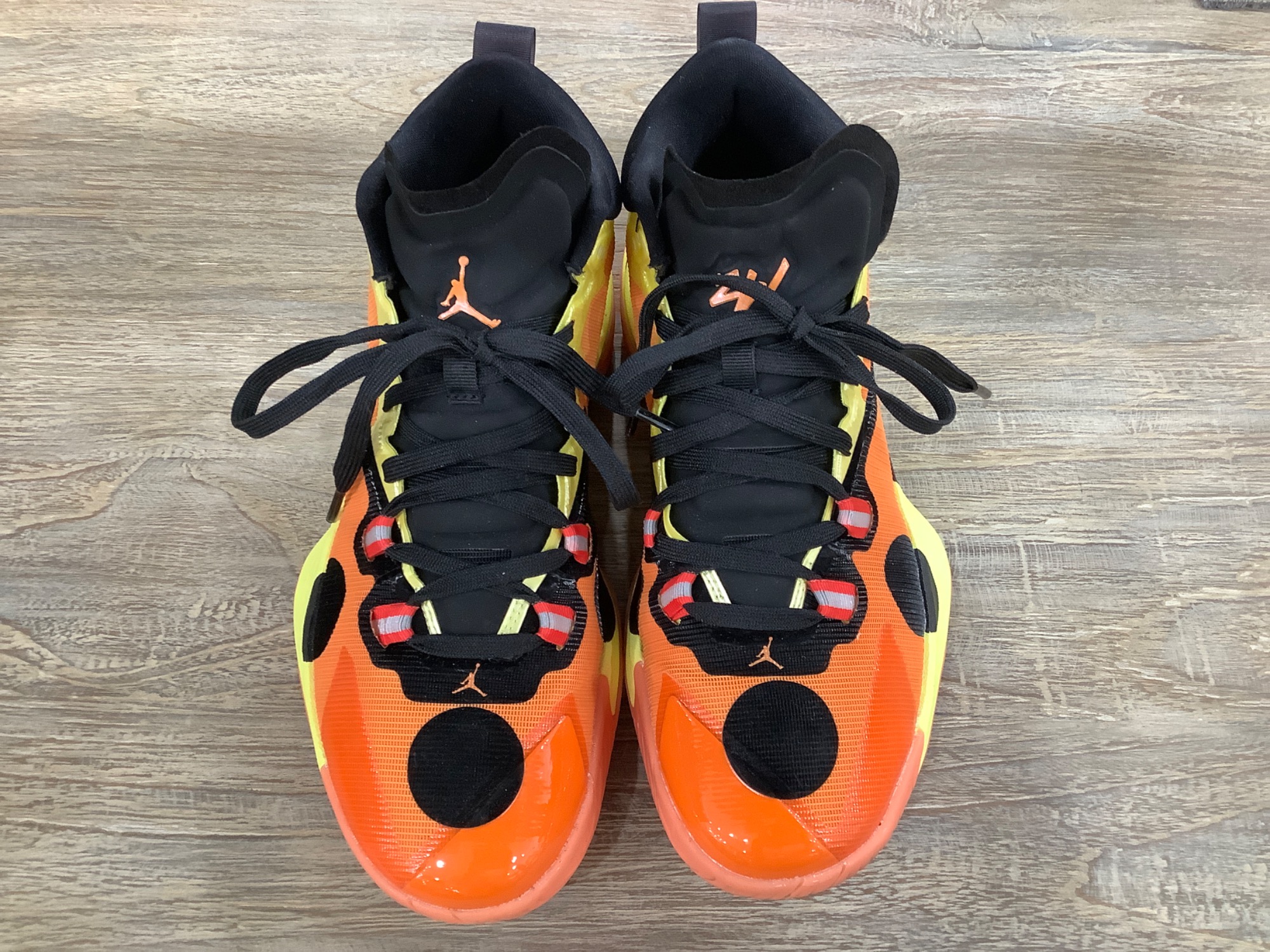 NIKE JORDAN・ZION 1×NARUTO買取入荷いたしました！｜2023年02月17日