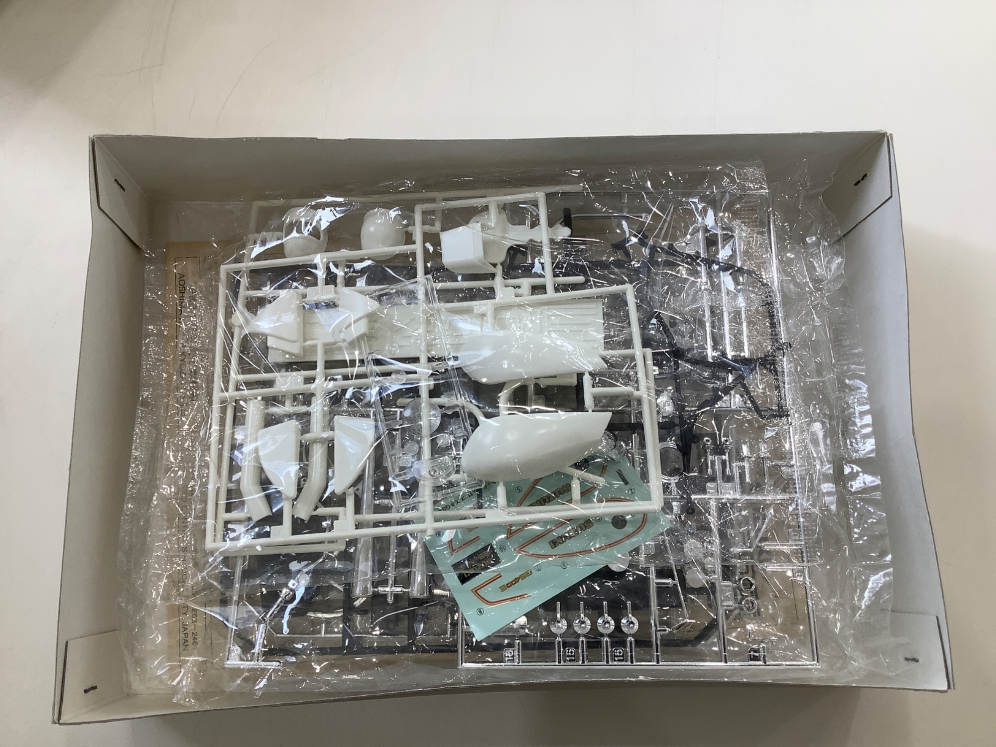 スマホで購入】アオシマ SUZUKIのバイク プラモデル 入荷いたしました