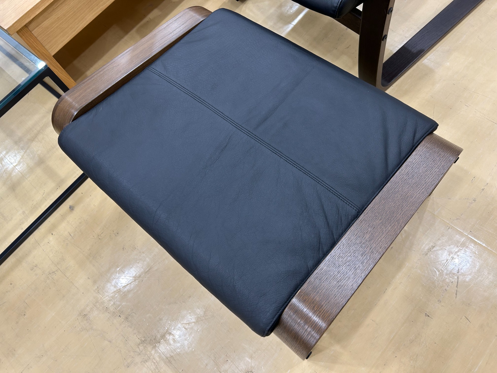 【トレファク神戸新長田】IKEAのパーソナルチェア入荷しました！【取りに来れる方限定】 IKEA（イケア）】IKEAの中でも代表的なパーソナルチェア（POANG）が2脚