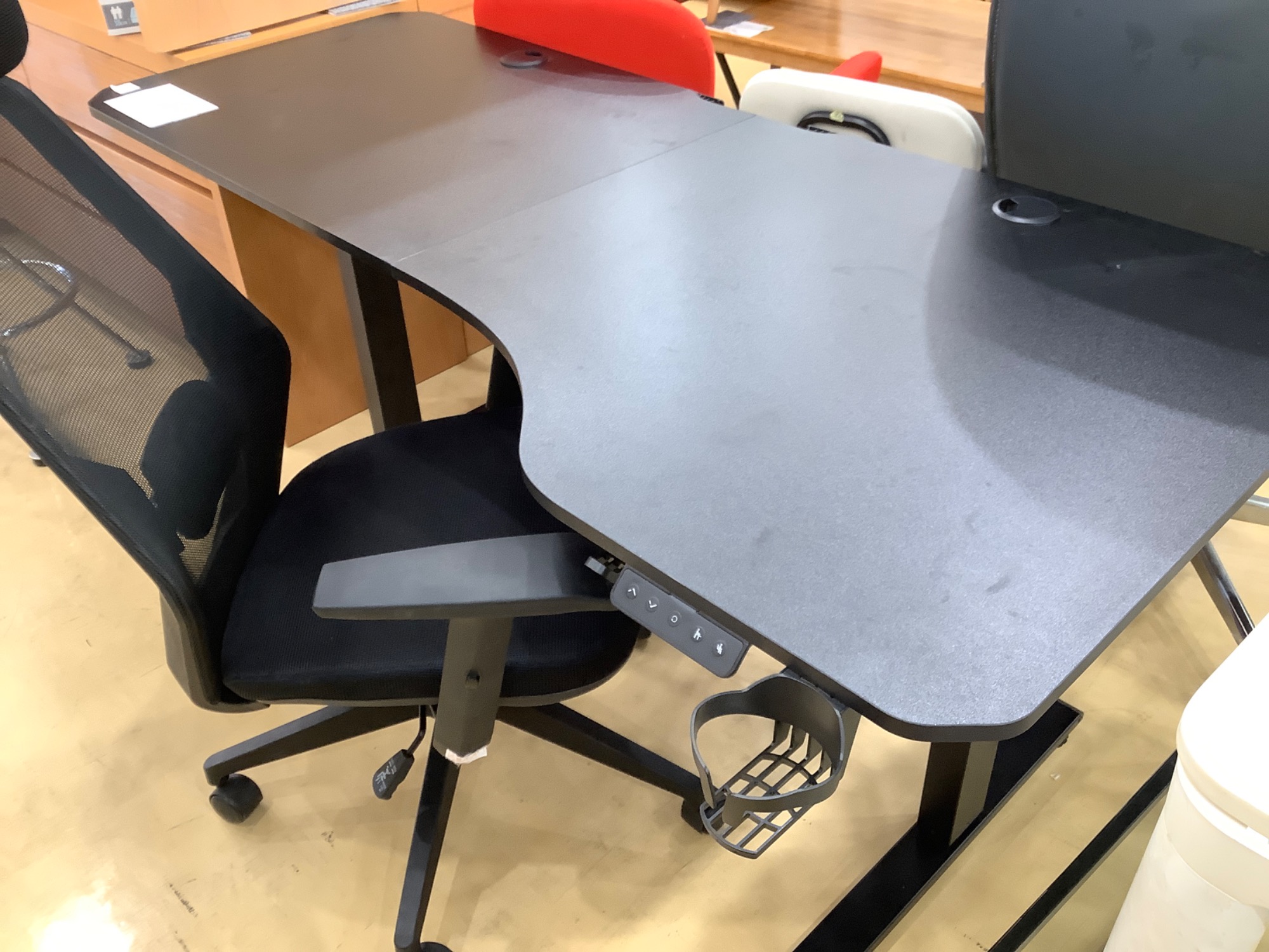 Flexispot 全国送料込み【中古、動作問題なし】 FlexiSpotを中古で買うのはNG。新品を買うべき理由 | コモバ