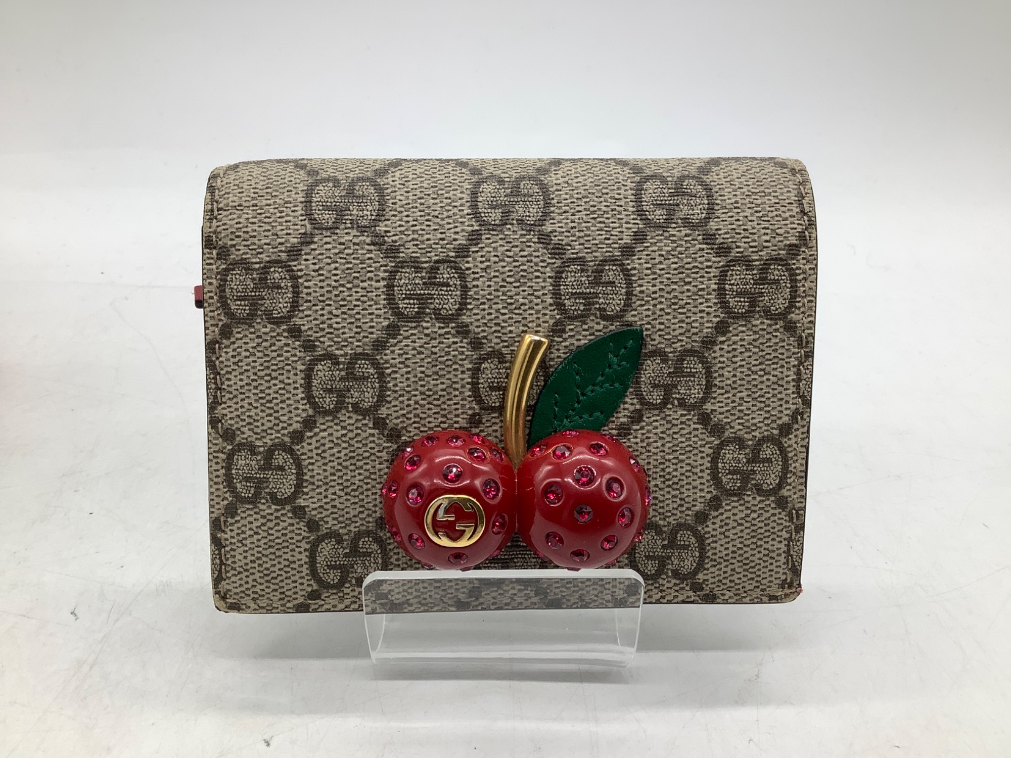 GUCCI(グッチ) GGスプリーム チェリー 2つ折り財布 入荷致しました！｜2025年01月28日｜リサイクルショップ  トレジャーファクトリー（トレファク）本庄店
