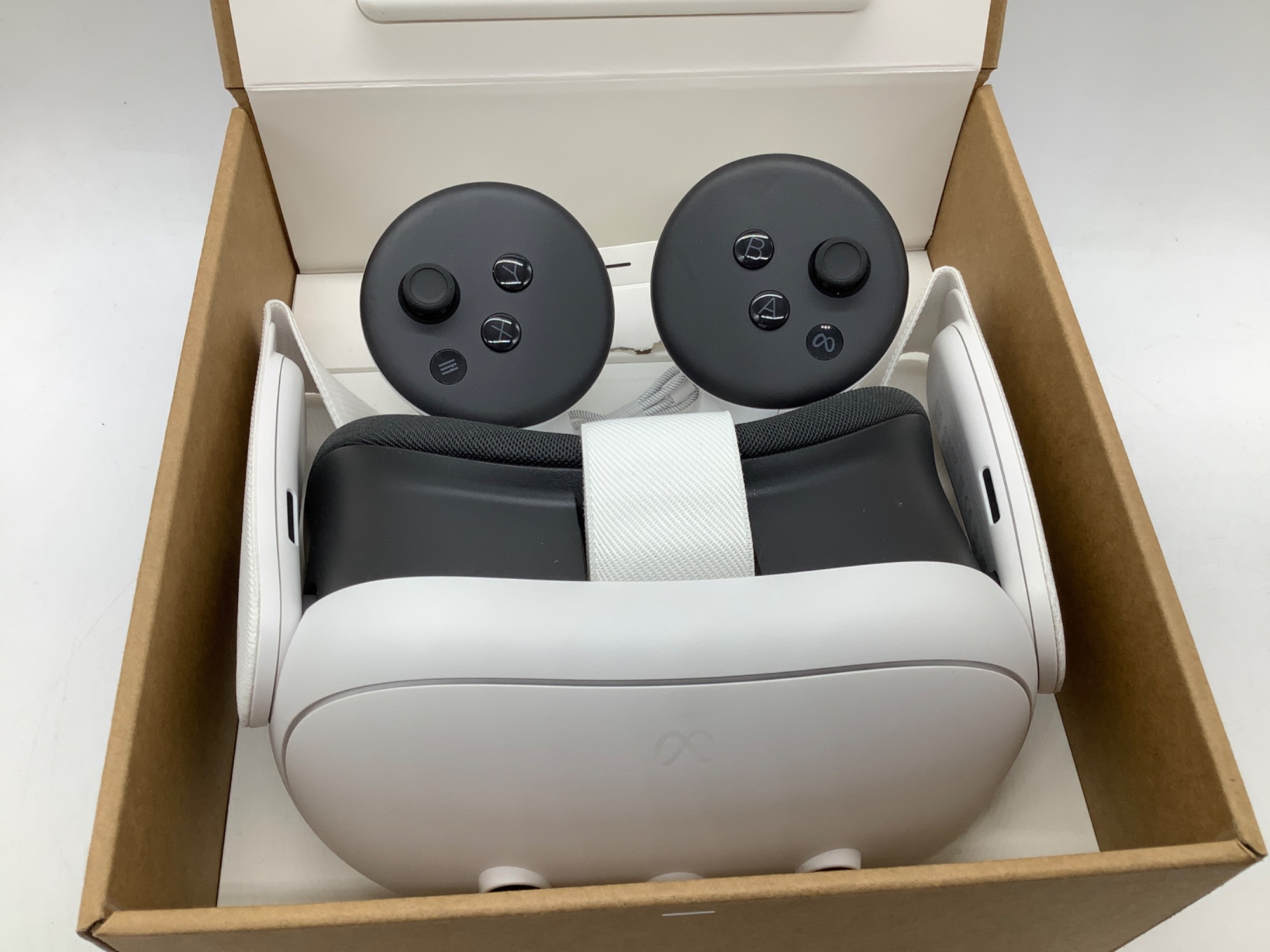 Meta Quest3 VRヘッドセット 入荷いたしました！｜2025年06月15日