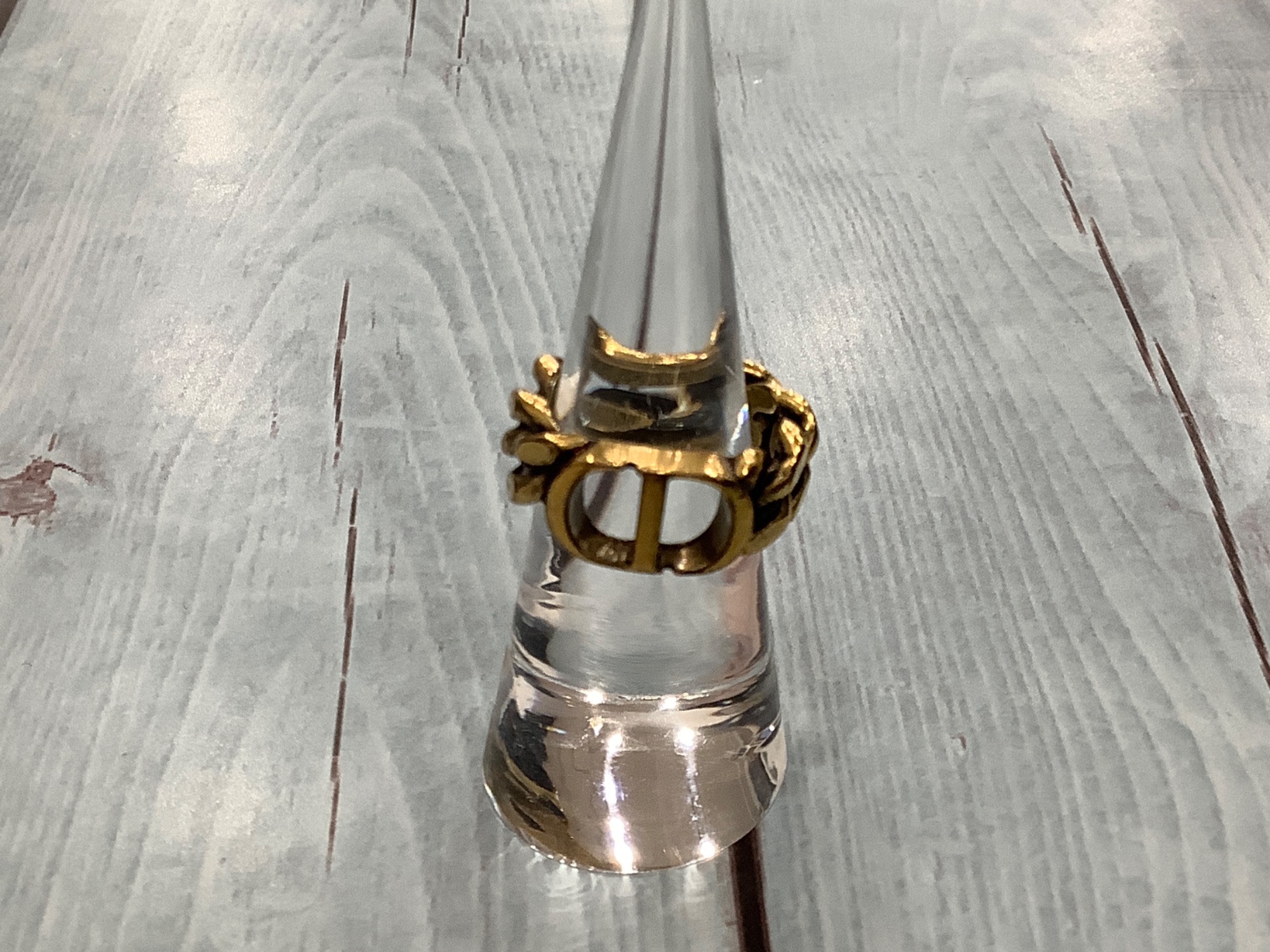ディオール 30モンテーニュ ラインストーン リング 30 Montaigne Prestige Ring Gold-Finish Metal and Silver-Tone