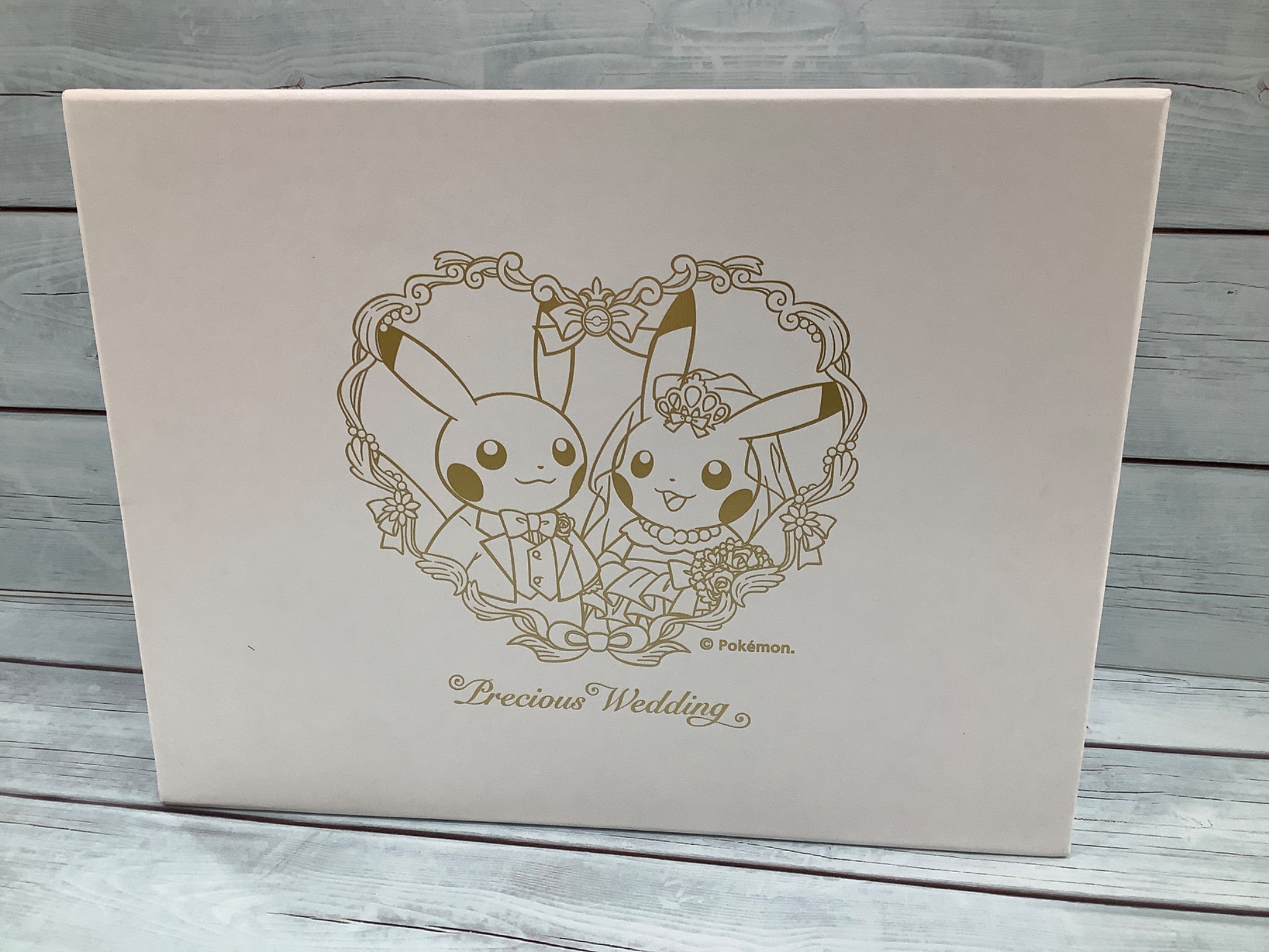 ポケモンピカチュウ　写真立て　precious Wedding 結婚記念用 ポケモンピカチュウ 写真立て precious Wedding 結婚記念用 未