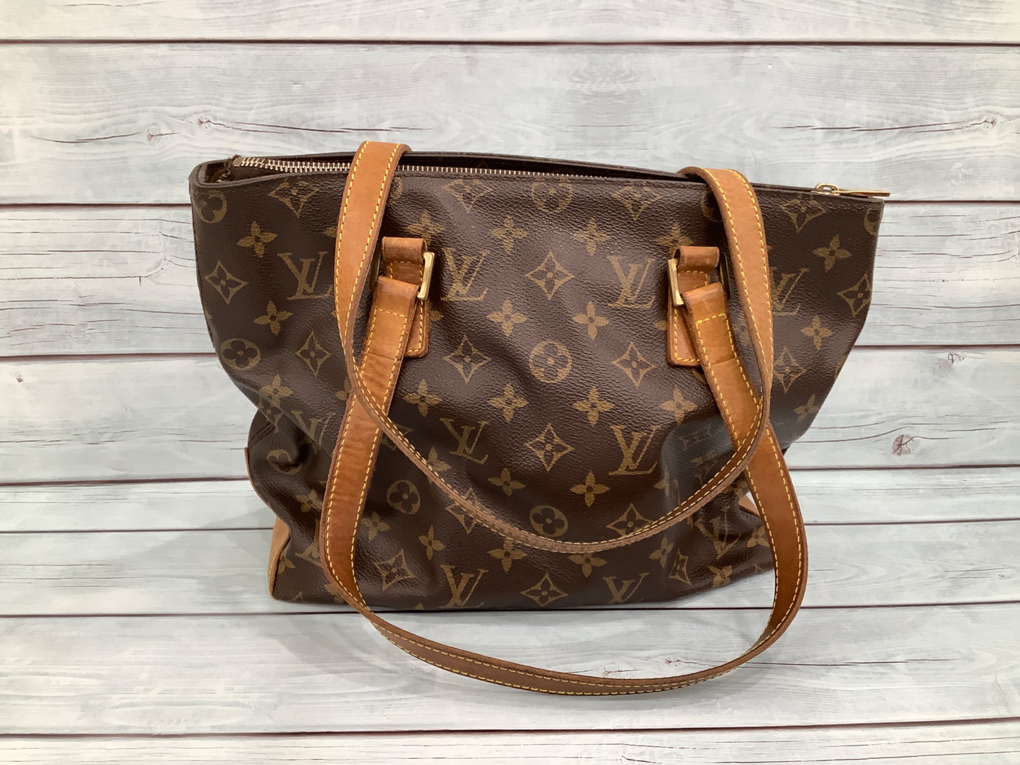 LOUIS VUITTONカバピアノM51148 LOUIS VUITTON（ルイ・ヴィトン） 中古 カバピアノ モノグラム トート