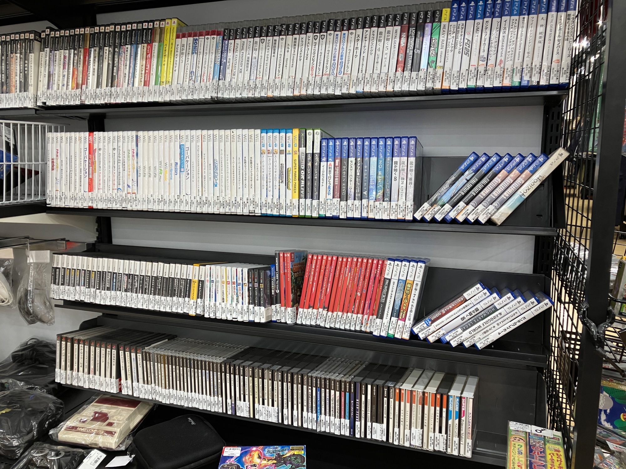 Nintendo / ニンテンドー】3DS LL SPR-001｜大画面で遊べる人気携帯