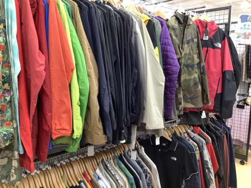 ジャケットのマウンテンパーカー