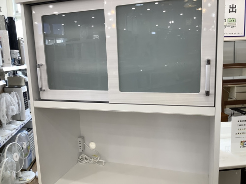 レンジボードの食器棚