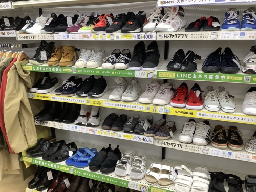 スニーカーのNIKE